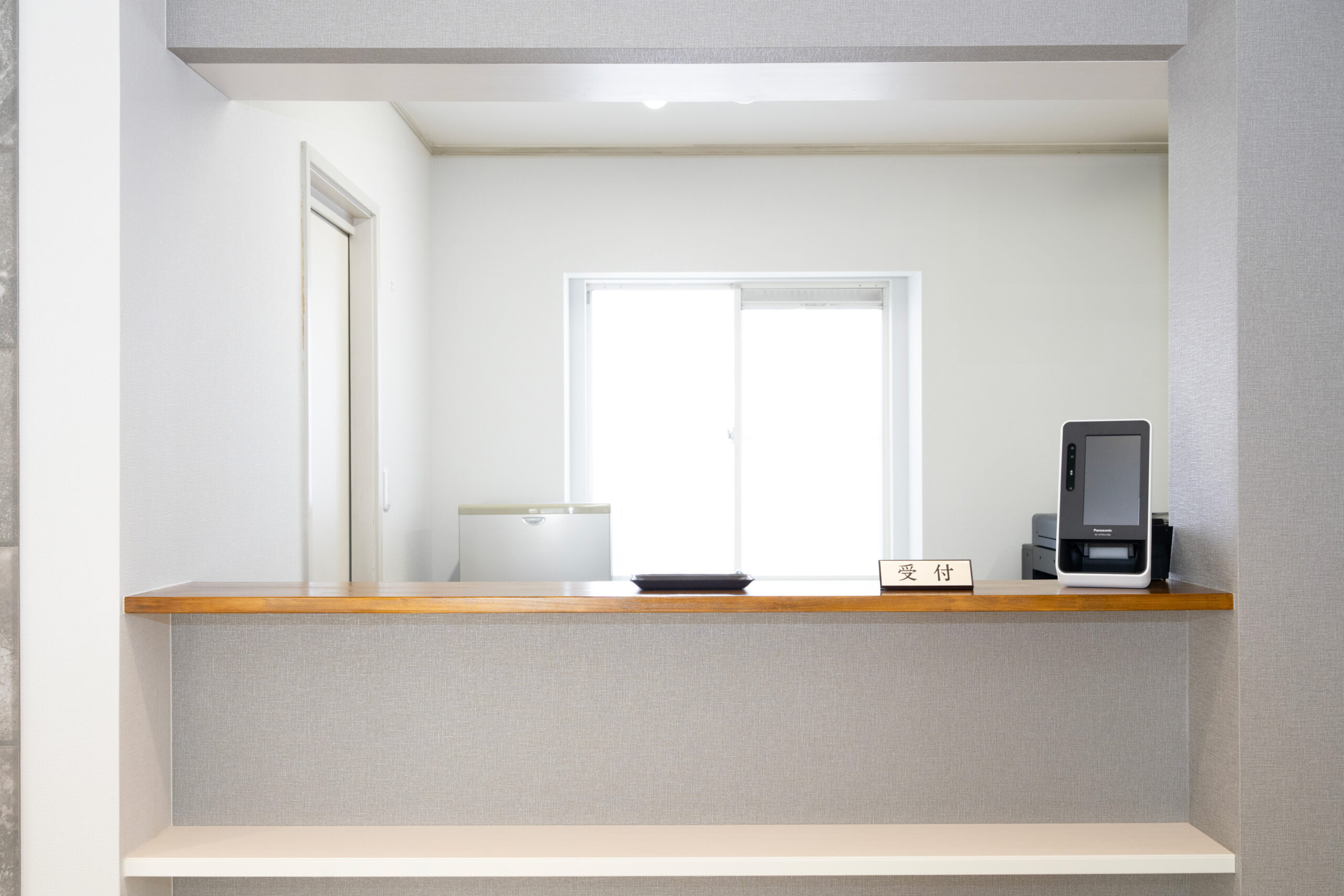 にしだ内科クリニック 廊下